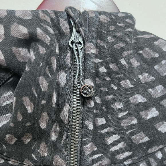 Lululemon Scuba Hoodie III Black Gray Full Zip Cotton Fleece Size 4 - Picture 4 of 12